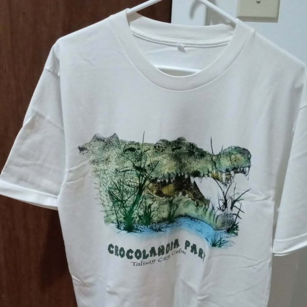 Crocolandia Park Mens Tshirt ... Size Large ... Excellent Condition